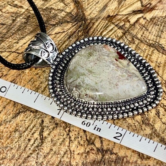 Crazy Lace Agate Pendant 2 1/4” - Picture 11 of 15